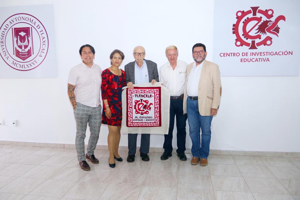 Dialogaron en UATx acerca de la práctica docente